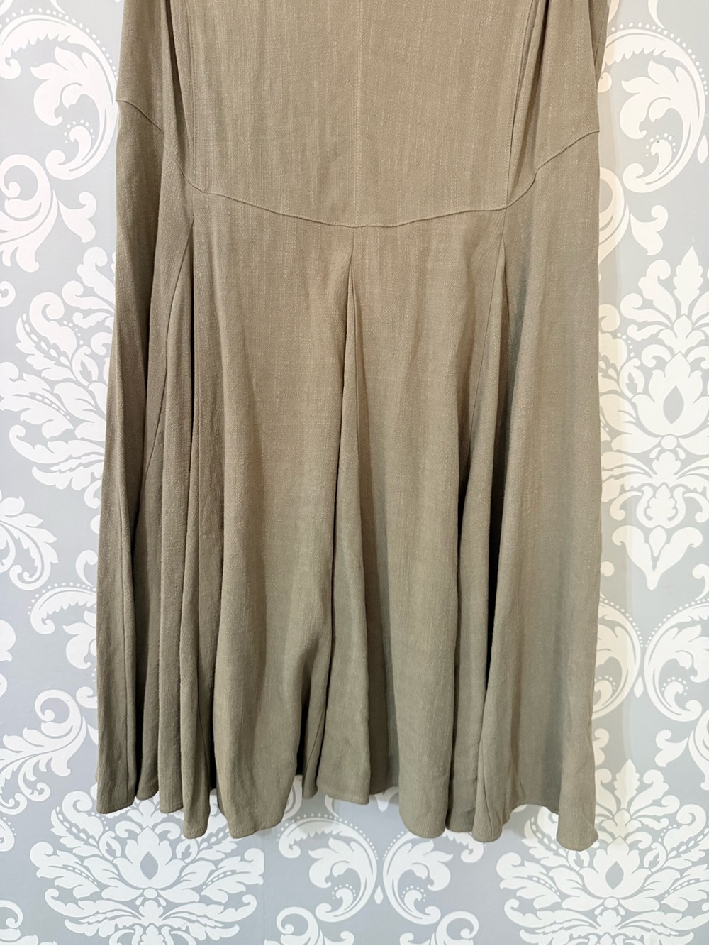 • Penningtons V-Neck Olive Linen Blend Sleeveless Dress - Picture 2 of 5